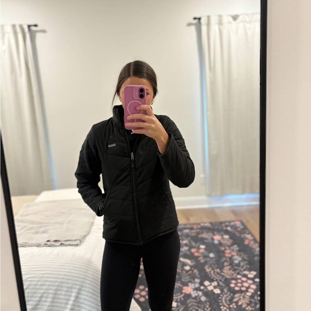 Patagonia Women's Black Puffer Reversible Jacket